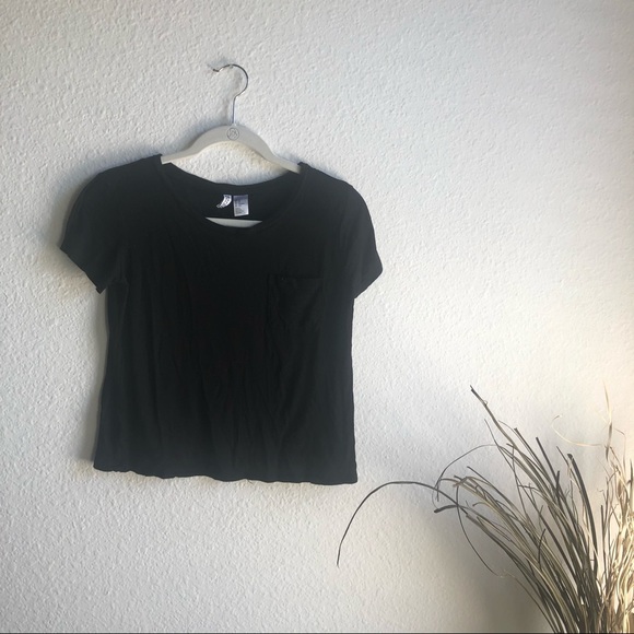 Black h&m loose crop top xsmall with pocket! - Picture 5 of 9